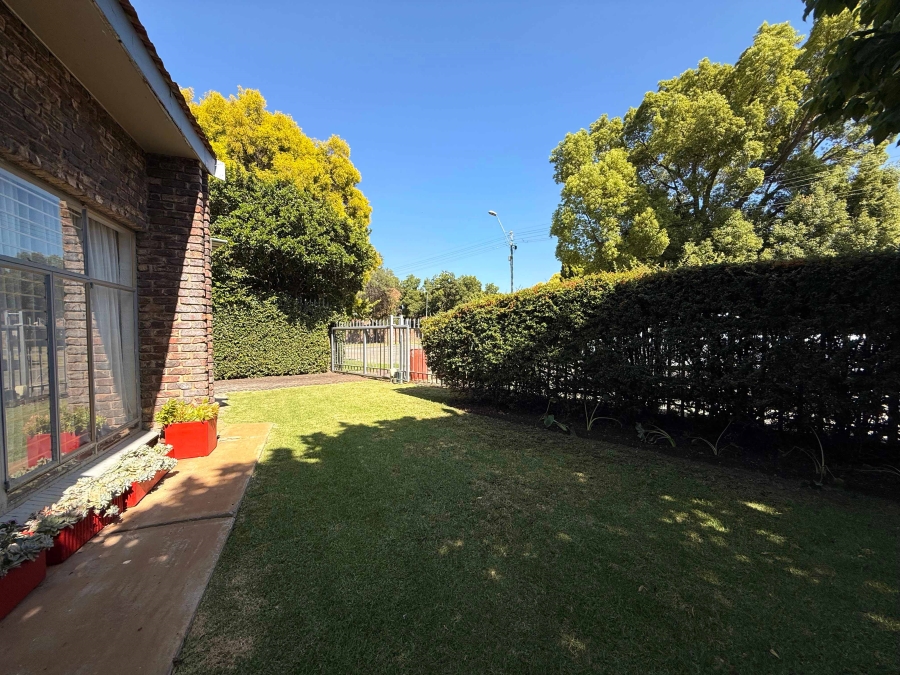 4 Bedroom Property for Sale in Van Der Hoff Park North West